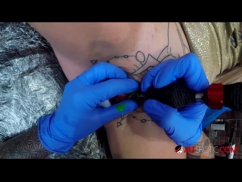❤️ Extremely tattooed hottie Sully Savage has a tattoo on her clitoris ❤❌ Super sex at en-gb.mailkassa.ru